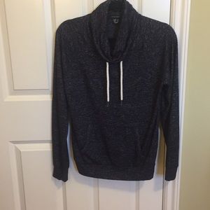 Heather Blue Pullover